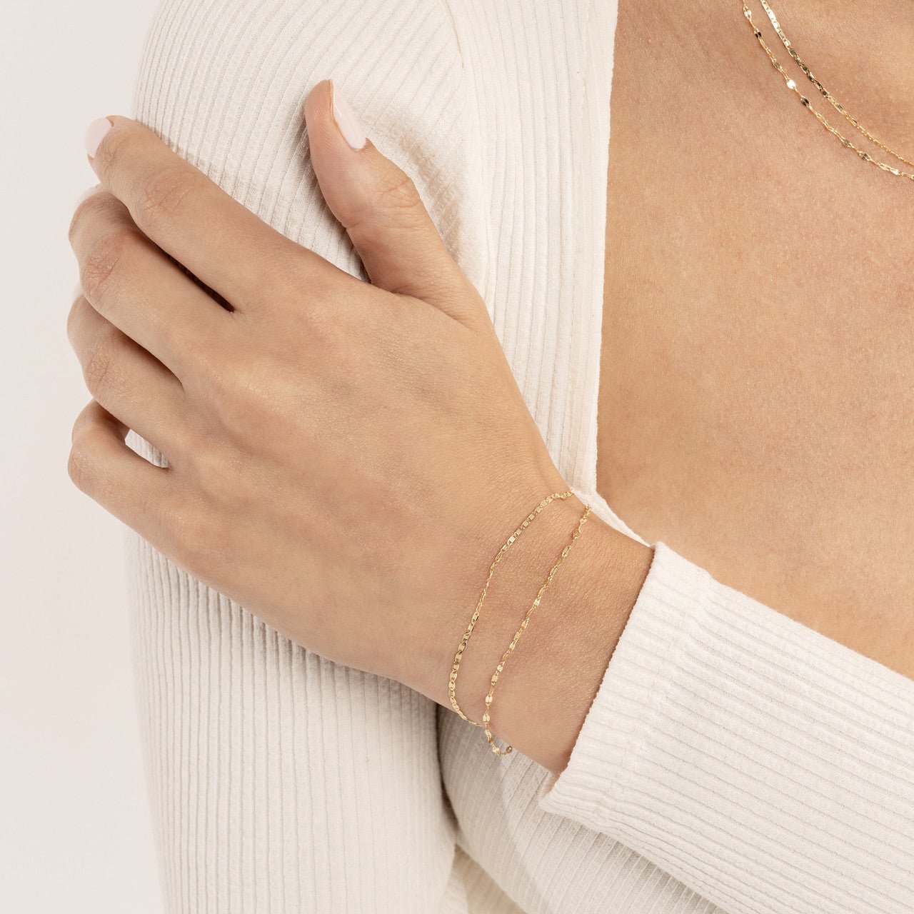 14kt yellow gold/front