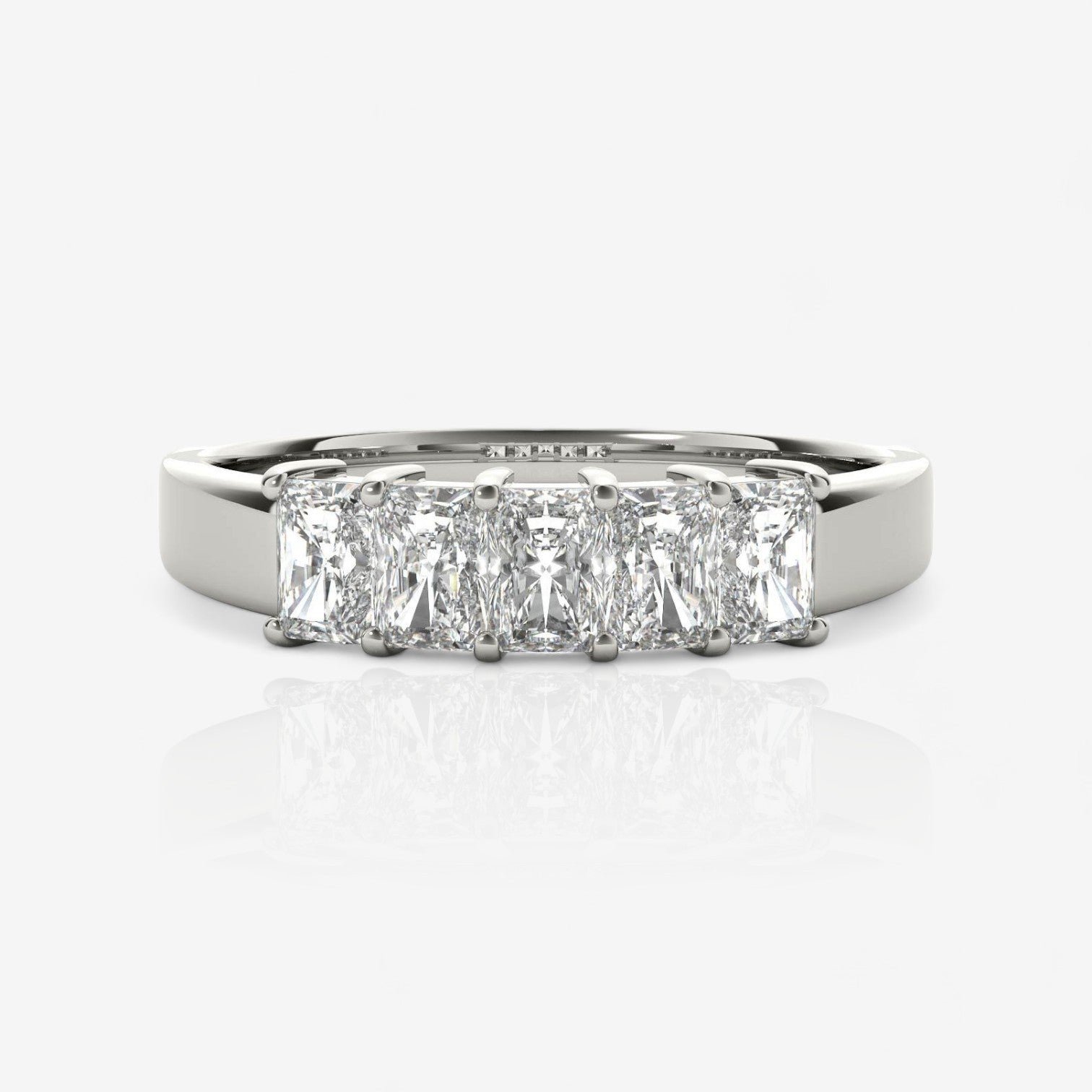 18kt white gold/platinum/1.00 ctw/top